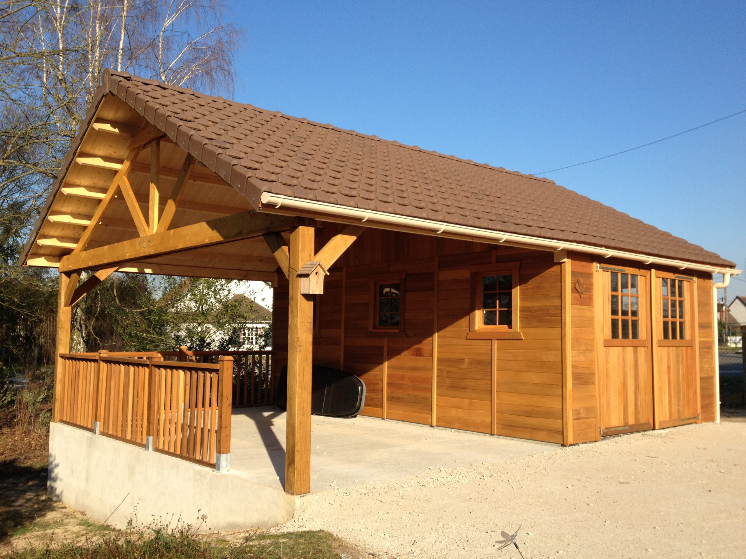 garage- avec-auvent